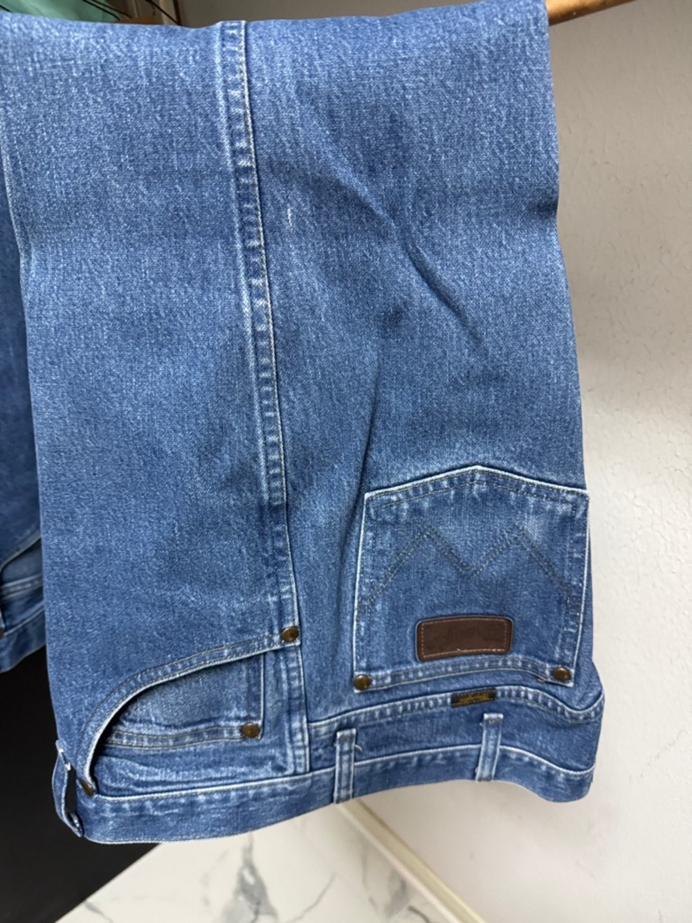 Wrangler Men's Blue Bootcut Jeans